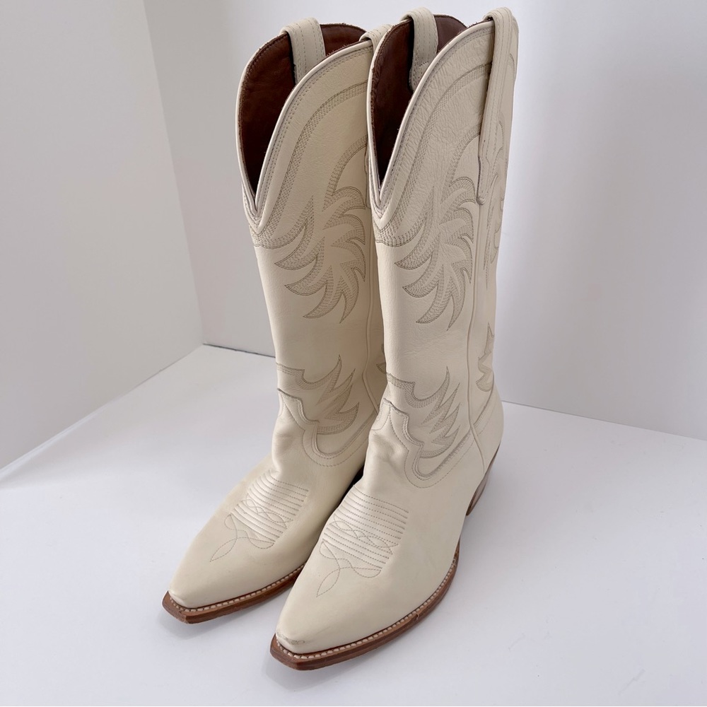 Tecovas Women’s Annie Cowboy Boots in Bone